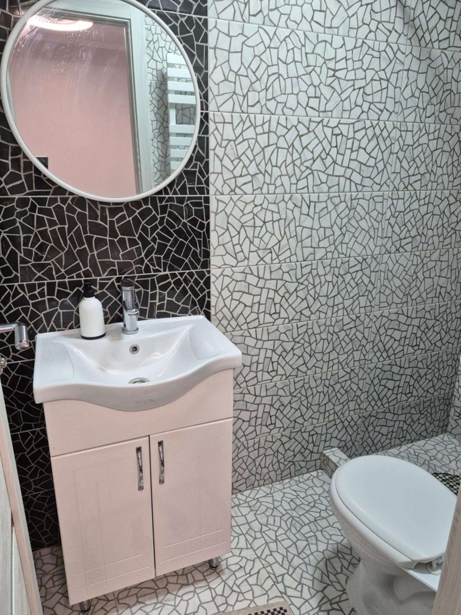 Budget Private Room Chişinǎu Buitenkant foto